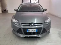 Usata Ford Focus Individual 163 CV (119 kW) 2012 Grigio Station wagon