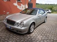 Usata Mercedes CLK200 192 CV (141 kW) 2000 Grigio Cabrio