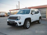 Używany Jeep Renegade Limited 120 KM (88 kW) 2022 Biały SUV