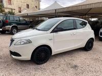 Usata Lancia Ypsilon 69 CV (50 kW) 2013 Bianco Utilitaria
