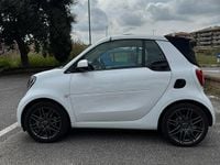 Usata Smart ForTwo Cabrio 2018 Bianco Cabrio