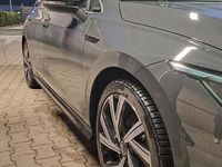 Usata VW Golf VIII R-line 150 CV (110 kW) 2023 Grigio Berlina