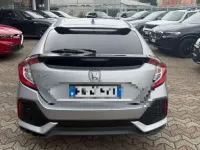 Usata Honda Civic Elegance 120 CV (88 kW) 2018 Argento Berlina