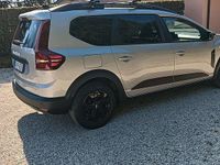 Usata Dacia Jogger 91 CV (66 kW) 2023 Grigio Monovolume