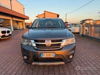 Usata Fiat Freemont 140 CV (102 kW) 2012 Grigio SUV