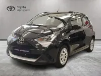 Usata Toyota Aygo X-play 72 CV (52 kW) 2021 Nero Utilitaria