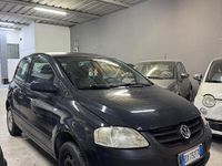 Usata VW Fox Sport 70 CV (51 kW) 2009 Grigio Utilitaria