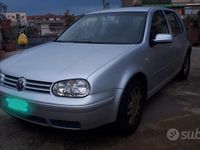 Usata VW Golf IV 105 CV (77 kW) 2002 Grigio Berlina