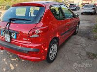 Usata Peugeot 206+ 60 CV (44 kW) 2011 Rosso Utilitaria