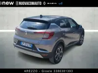 Usata Renault Captur Techno 101 CV (74 kW) 2023 Grigio SUV