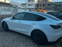 Usata Tesla Model Y RWD 125 kW (170 CV) 2023 Bianco SUV