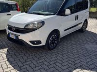 Usata Fiat Doblò Lounge 120 CV (88 kW) 2019 Bianco Monovolume