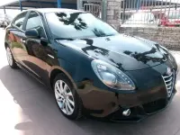 Usata Alfa Romeo Giulietta Distinctive 120 CV (88 kW) 2016 Nero Utilitaria