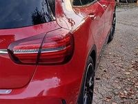 Usata Mercedes GLA200 Premium 156 CV (114 kW) 2020 Rosso SUV