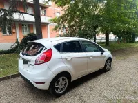 Usata Ford Fiesta Titanium 75 CV (55 kW) 2014 Bianco Utilitaria