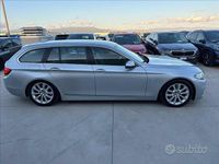 Usata BMW 520 Luxury Line 190 CV (139 kW) 2016 Grigio Station wagon