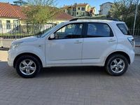 Usata Daihatsu Terios 105 CV (77 kW) 2010 Bianco SUV