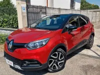 Usata Renault Captur 90 CV (66 kW) 2017 Rosso SUV