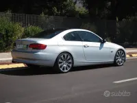 Usata BMW 325 Efficient Dynamics 218 CV (160 kW) 2006 Grigio Coupé