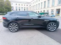 Usata Jaguar F-Pace R-Sport 180 CV (132 kW) 2017 Nero SUV