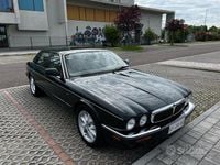 Usata Jaguar XJ8 Executive 1998 Verde Berlina
