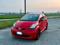 Usata Toyota Aygo 54 CV (39 kW) 2006 Rosso Utilitaria