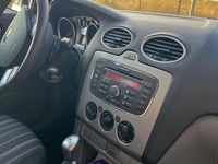 Usata Ford Focus 110 CV (80 kW) 2010 Grigio Station wagon