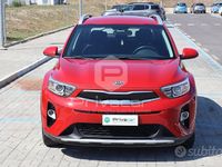 Usata Kia Stonic Style 100 CV (73 kW) 2020 Rosso SUV
