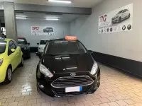 Usata Ford Fiesta Titanium 95 CV (69 kW) 2016 Nero Utilitaria