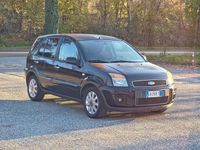 Usata Ford Fusion 80 CV (58 kW) 2010 Nero Utilitaria