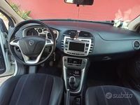 Usata Lancia Delta 120 CV (88 kW) 2010 Bianco Utilitaria