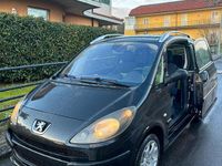 Usata Peugeot 1007 109 CV (80 kW) 2008 Nero Monovolume