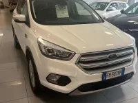 Usata Ford Kuga Titanium 150 CV (110 kW) 2018 Bianco SUV