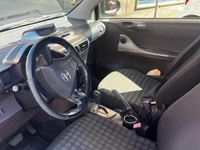 Usata Toyota iQ 98 CV (72 kW) 2009 Utilitaria