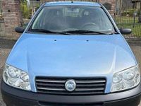 Usata Fiat Punto Active 60 CV (44 kW) 2004 Blu/azzurro Berlina