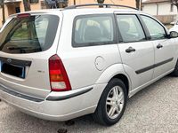 Usata Ford Focus 2004 Grigio Station wagon