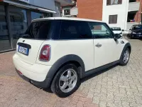 Usata Mini ONE 75 CV (55 kW) 2010 Utilitaria