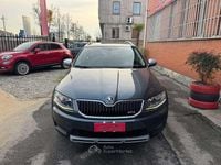 Usata Skoda Octavia Scout 4x4 184 CV (135 kW) 2016 Grigio Station wagon