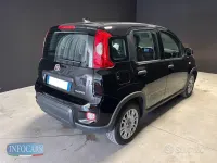 Usata Fiat Panda 69 CV (50 kW) 2023 Nero pastello Utilitaria