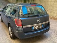 Usata Opel Astra 60 CV (44 kW) 2006 Blu Station wagon