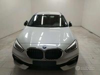Usata BMW 118 Advantage 136 CV (100 kW) 2022 Bianco pastello Utilitaria