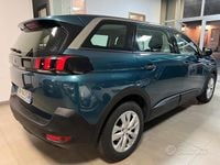 Usata Peugeot 5008 Allure 131 CV (96 kW) 2020 Blu SUV
