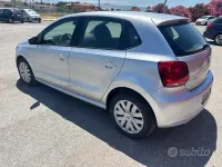 Usata VW Polo Comfortline 90 CV (66 kW) 2012 Grigio Utilitaria