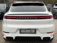 Usata Porsche Cayenne 354 CV (260 kW) 2023 Bianco SUV