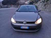 Usata VW Golf VII Highline 110 CV (80 kW) 2016 Berlina