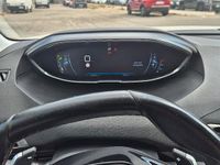 Usata Peugeot 3008 130 CV (95 kW) 2019 Bianco SUV