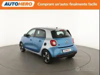Usata Smart ForFour Electric Drive 41 kW (56 CV) 2020 Blu Berlina