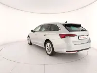 Usata Skoda Octavia Executive 150 CV (110 kW) 2024 Argento Station wagon