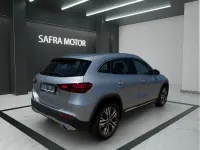 Usata Mercedes GLA180 Advanced 116 CV (85 kW) 2025 Argento high SUV
