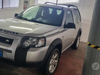 Usata Land Rover Freelander 111 CV (81 kW) 2005 Grigio SUV